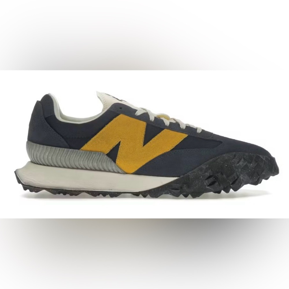 New Balance XC72 Men’s Retro Running Sneakers Navy w/Gold N.  New w/ worn look